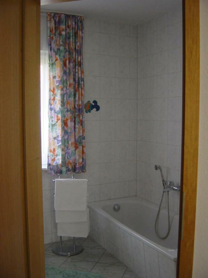 Haus Galerie Eg Apartment Karlshagen ภายนอก รูปภาพ
